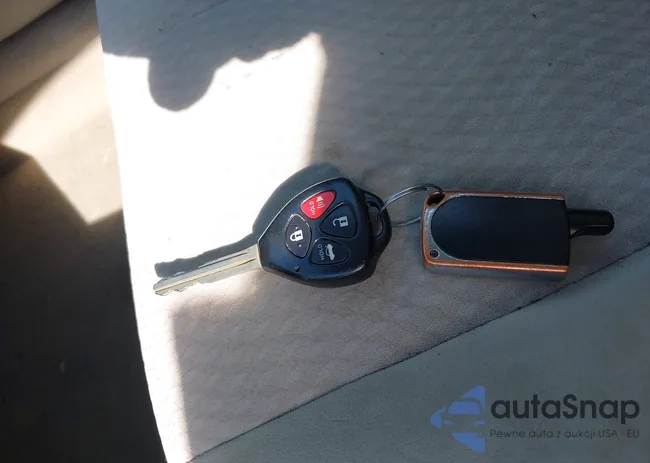 4T4BF3EK1BR145788: 42140010