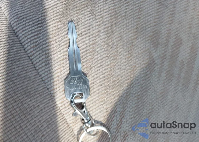 JA3AY26C2YU026564: 42139336