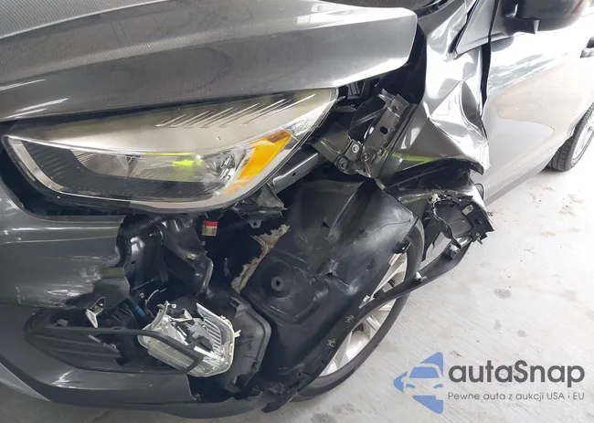 1FMCU0GD2KUB14762: 42139345