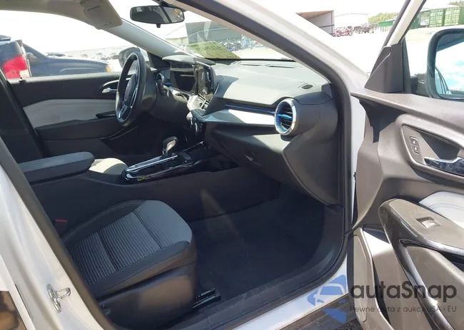 KL77LHE23RC215265: 42139473