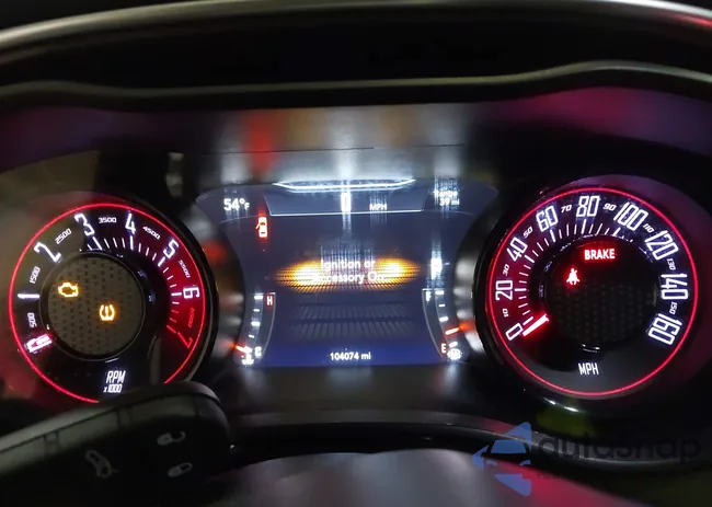 2C3CDZAG7JH124222: 42140642