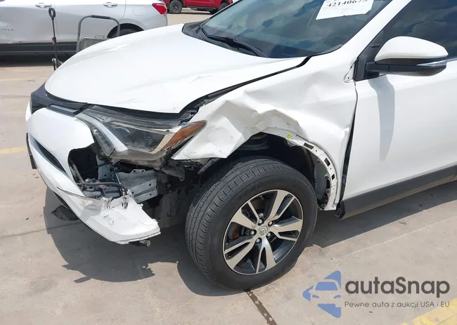 JTMWFREV3JD121908: 42140675