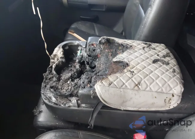 2GCEK19J481238418: 42140906