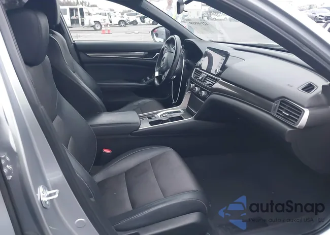 1HGCV3F2XNA031770: 42140959