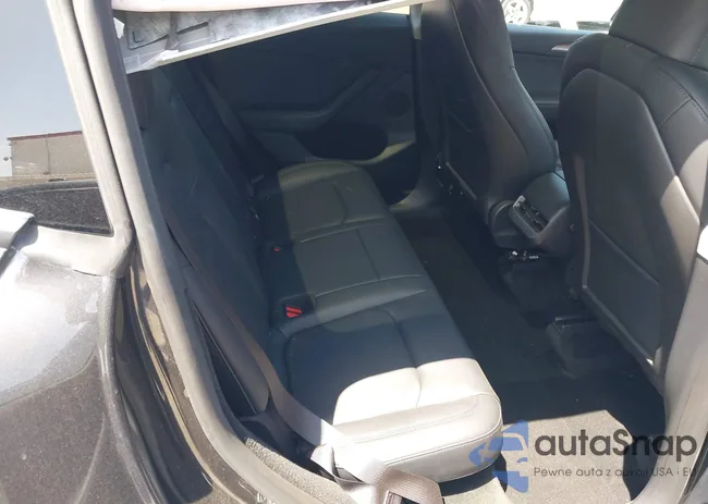 7SAYGDED9RF053945: 42141077