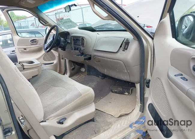 1FTRX18L9YNB70363: 42140312