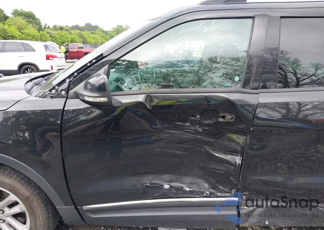 1FM5K7D8XFGC64895: 42140373