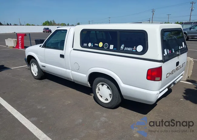 1GCCS1443V8186118: 42141528