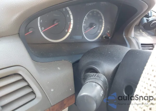 1HGCP3F8XAA016985: 42141668