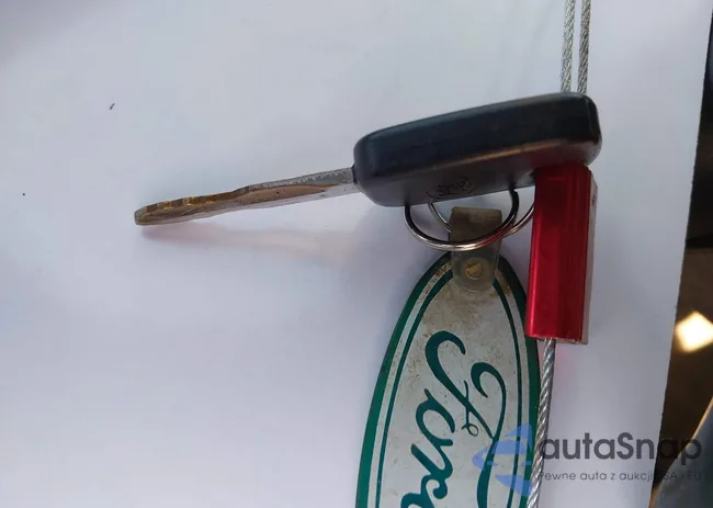 1FTRX17W03NB84642: 42141979