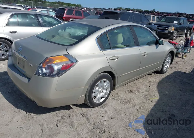 1N4AL21E69N445043: 42141999