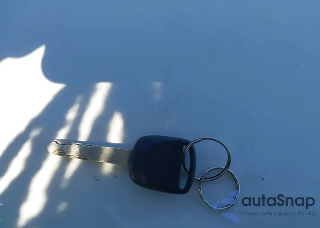 5FNRL38768B405469: 42142011