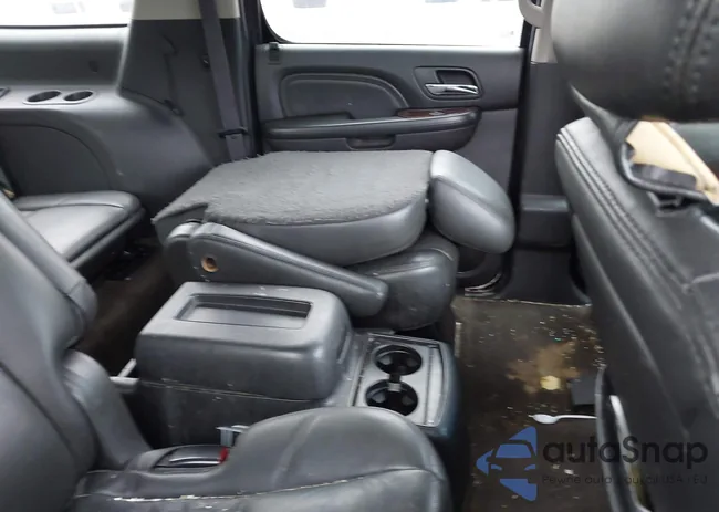 1GKS2MEF7ER212912: 42142104