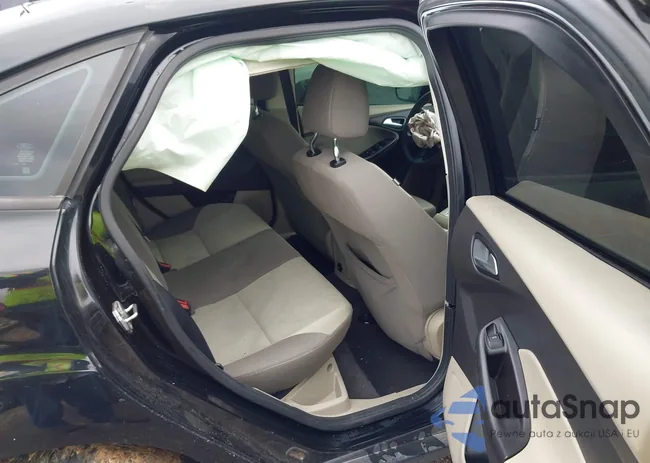 1FAHP3F22CL262247: 42141162