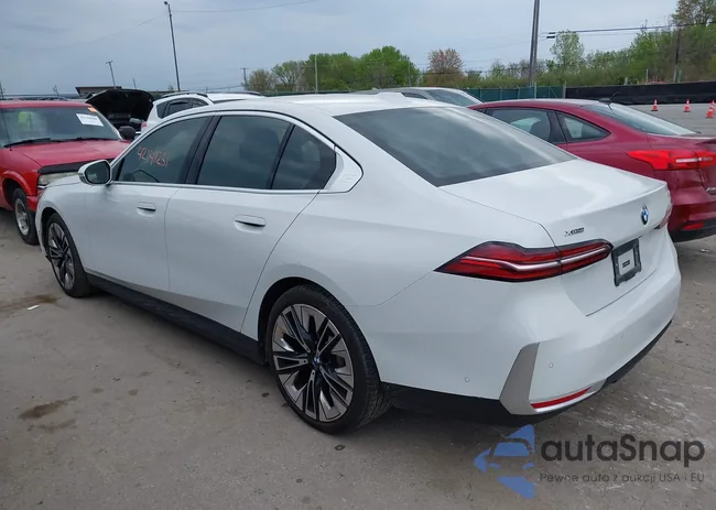 WBA53FJ03RCS25603: 42141231