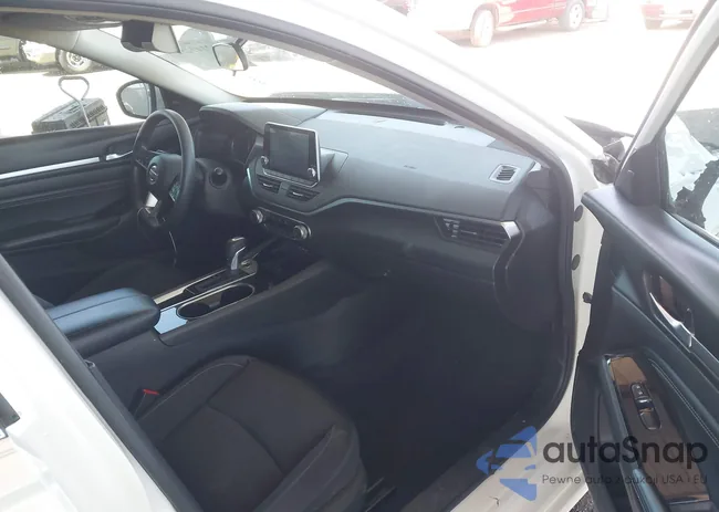 1N4BL4DV1MN409362: 42141256