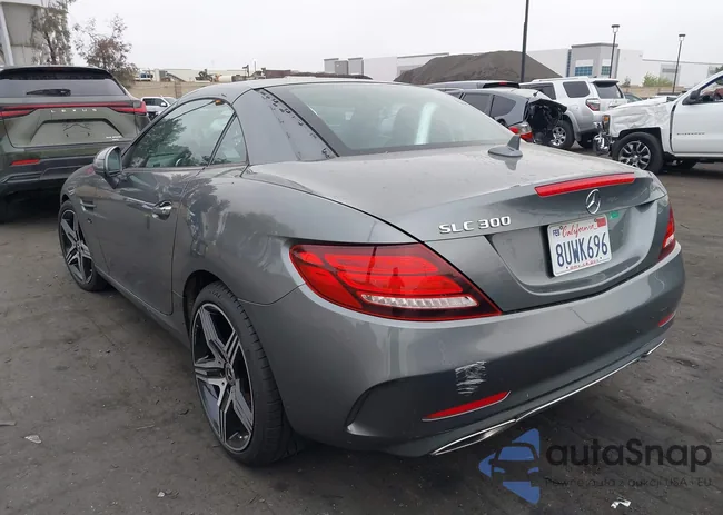 W1KPK3JA2LF172930: 42141258