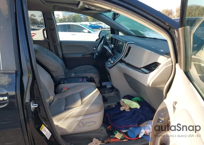 5TDYZ3DC0HS876848: 42141322