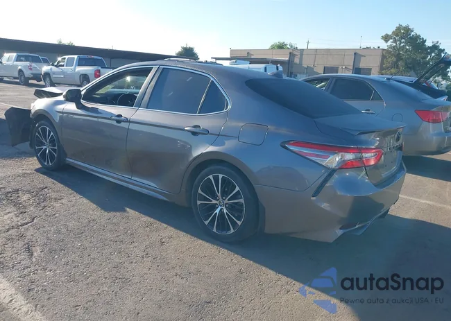 4T1B11HK1KU840586: 42141357