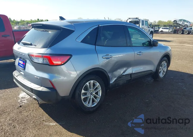 1FMCU9G60NUA83702: 42142598