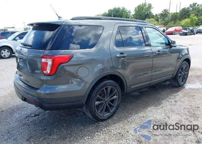 1FM5K8D86JGB16063: 42142618