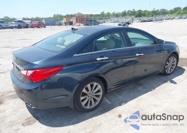 5NPEC4AB7BH233240: 42142684