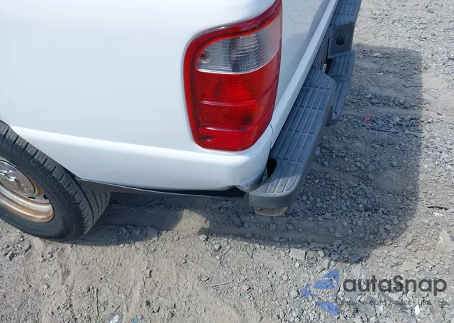 1FTYR10D34PB59934: 42142786