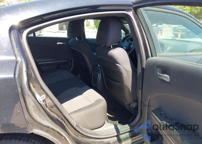 2C3CDXBG9FH790573: 42142908