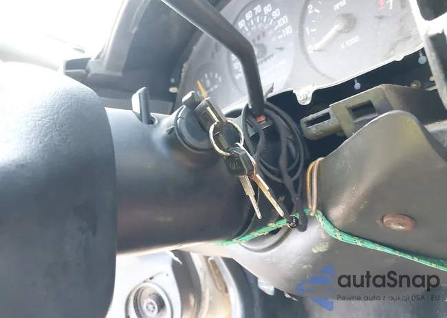 2G1WW12M9W9325672: 42142919