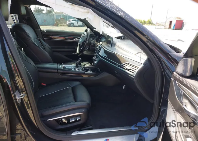 WBA7F2C51GG416895: 42142979