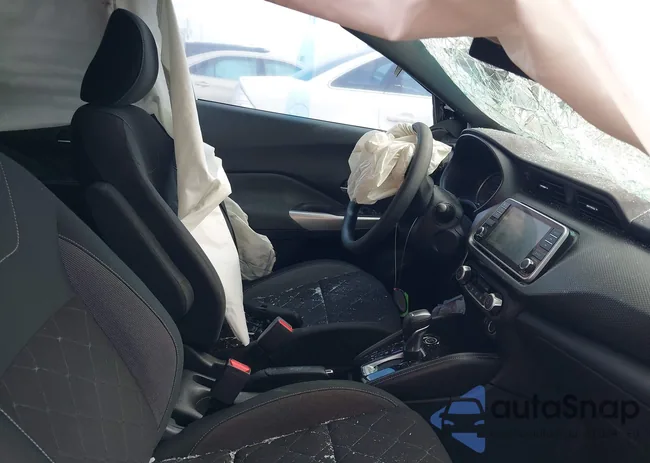 3N1CP5CU9KL555560: 42143026