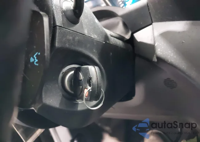 1FMCU0F71DUC58611: 42143066