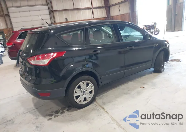 1FMCU0F71DUC58611: 42143066