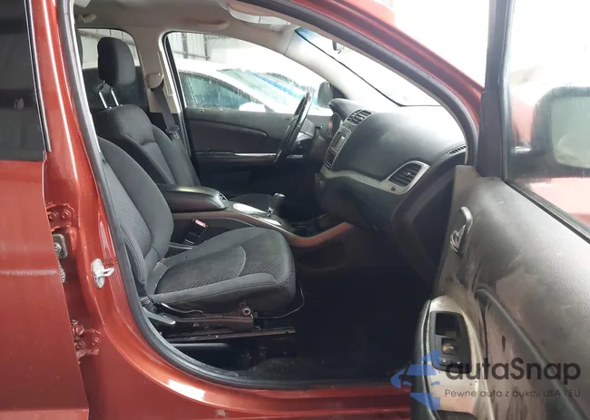 3C4PDCAB1ET227003: 42143105