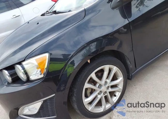 1G1JH6SB5F4126282: 42142141