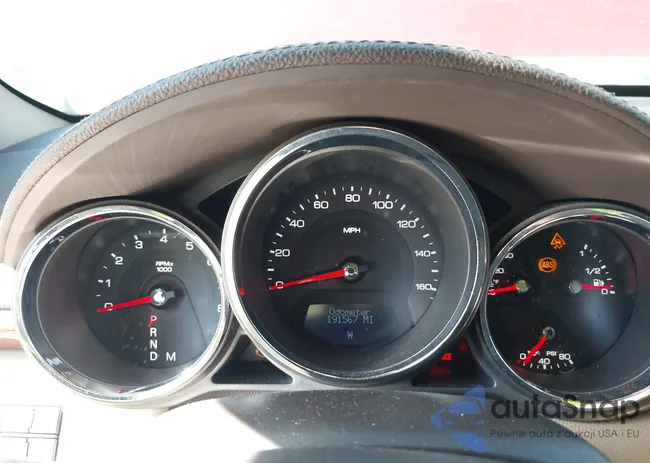 1G6DM577880116793: 42142190