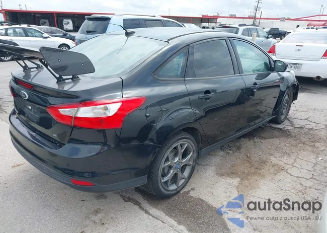 1FAHP3F28CL361932: 42142318