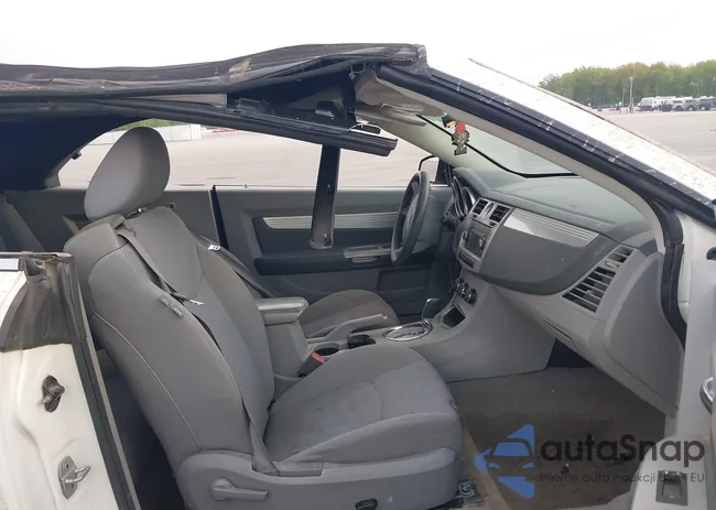 1C3LC55R88N247634: 42143628