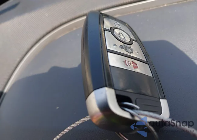 3FMCR9B68MRA10365: 42143735