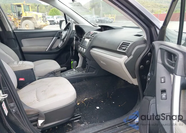 JF2SJABC9JH606789: 42143762