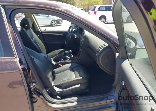 YS3FA4NY5B1314973: 42143790