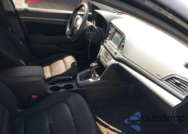 5NPD84LF6JH310627: 42143793