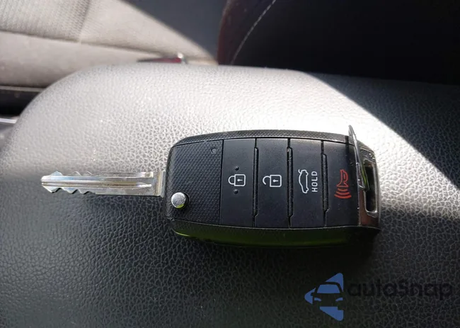 3KPFK4A77HE094677: 42143806