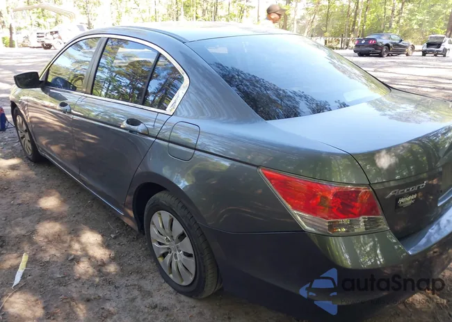 1HGCP2F35AA166517: 42143933