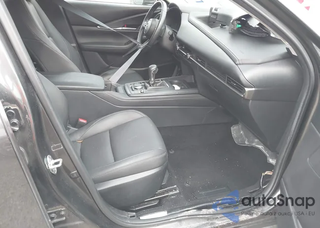 3MVDMBBM6PM513793: 42143994