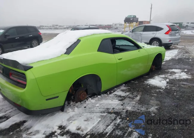 2C3CDZC96FH713638: 42143996