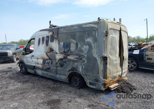 1FTNR2CG5FKA99184: 42143175