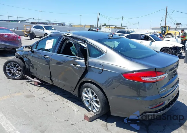 3FA6P0HD5LR128564: 42143283