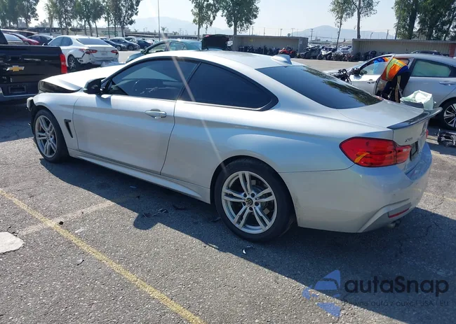 WBA3N9C54EF721188: 42143305