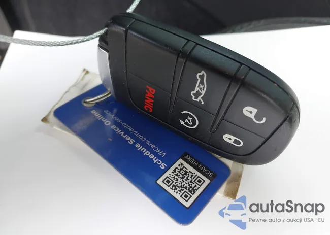 2C3CDXBG4LH213896: 42143333